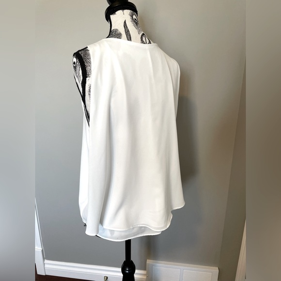 UNIQUE Cape style Zara Blouse - Picture 2 of 9